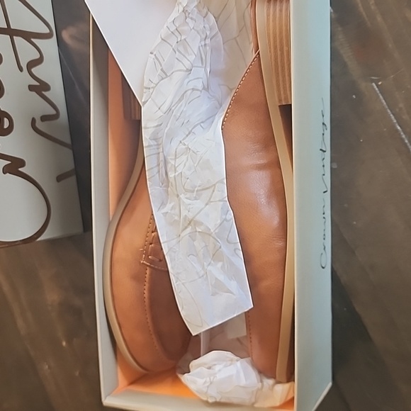 Crown vintage slip ons - Picture 6 of 7